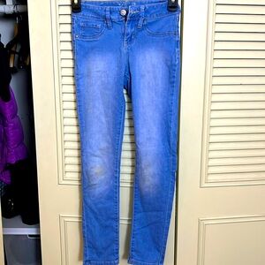 Juniors KIDS High Rise Jegging Skinny Fit Jeans - Faded Light Denim Wash